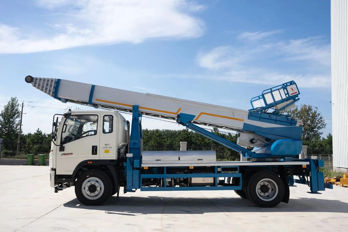 金乡云梯上料车租赁费用