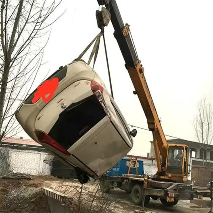 金乡随时待命，吊车24小时道路救援服务全解析